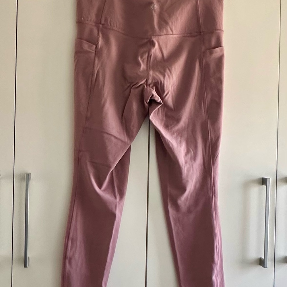 Athleta Salutation Stash 7/8 Tight - Yoga Pants - Leggings - Picture 3 of 8